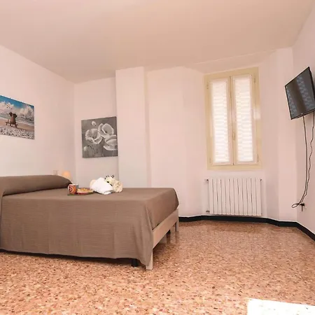 Apartment Stunning apartment in Albenga w/ WiFi&2 Bedrooms *